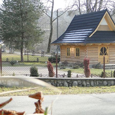 Pokoje Goscinne U Gordona Poronin Ngoại thất bức ảnh